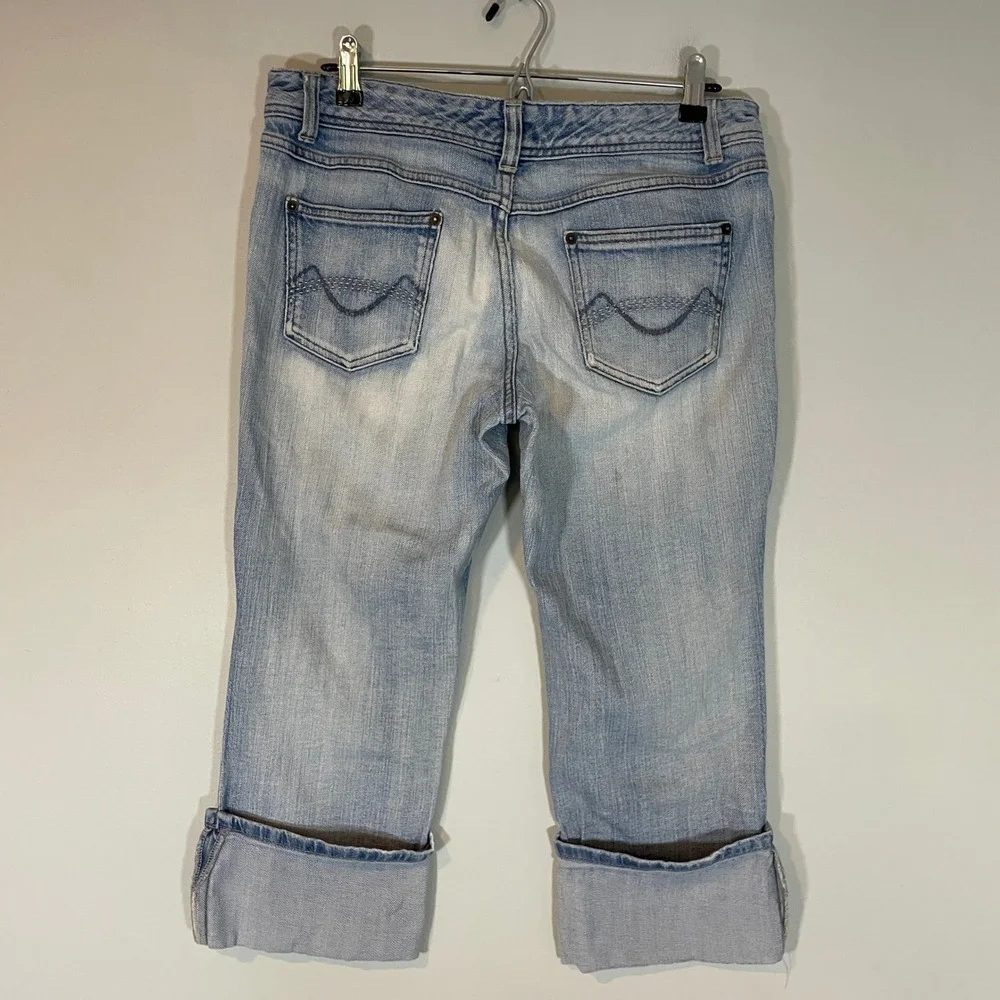 Mossimo Denim Women Light Wash Cuffed Capri Jeans Y2K Size 11 Cropped Blue 90s